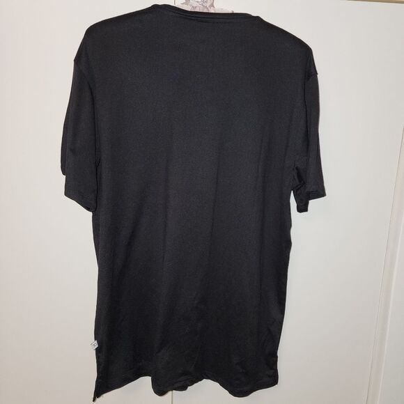 7DIAMONDS mens Black  V Neck Core T Shirt Sz M Quiet Lux Performance Minimal - Picture 6 of 16